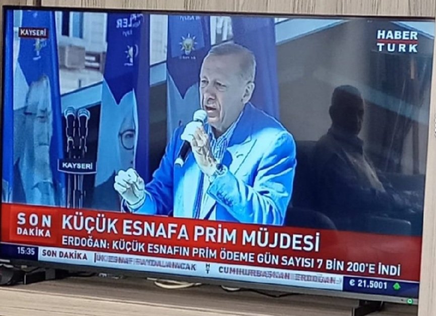 Bağkurlu 2 yıldır verilen sözü 
🇹🇷indirdik 7200prim 🇹🇷 ilk icraat 
Halen Bekliyoruz Bağkura Adalet NE ZAMAN GELECEK ❓️
<a href="/RTErdogan/">Recep Tayyip Erdoğan</a> 
<a href="/RTEdijital/">Erdoğan Dijital Medya</a> 
<a href="/isikhanvedat/">Prof. Dr. Vedat Işıkhan</a> 
<a href="/csgbakanligi/">T.C. Çalışma ve Sosyal Güvenlik Bakanlığı</a> 
<a href="/AhmetAYDIN_02/">Ahmet AYDIN</a> 
<a href="/TBMMGenelKurulu/">TBMM Genel Kurulu</a> 
<a href="/MhpTbmmGrubu/">MHP TBMM Grubu #MHP</a> 
<a href="/Akparti/">AK Parti</a> 
<a href="/MHP_Bilgi/">MHP</a> 

#BağkurprimEşitliği