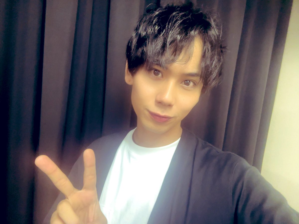 chuta_na's tweet photo. 朗読劇スタートライン。

ご来場ありがとうございました🙇

この先の未来で、皆さんが切るスタートが一つでも多くゴールに辿り着けることを祈ってます。

ホッタ。ありがとう😊 https://t.co/AV80hLrpPh
