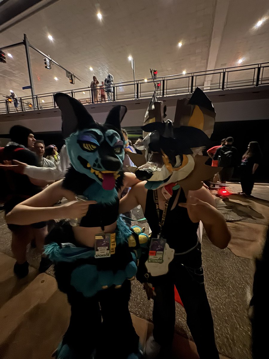 CYBER ➡️ Grad, AC, FD (@defaultfurr) on Twitter photo Shit went hard last night. Got to have a redbull n chill w <a href="/intiyote/">hanru ☆⋆⁺₊</a> at the waterfront last night 👀🙏 Shit went hard last night. Got to have a redbull n chill w <a href="/intiyote/">hanru ☆⋆⁺₊</a> at the waterfront last night 👀🙏