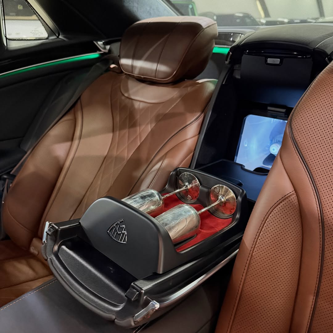 MERCEDES-BENZ S-CLASS 560L MAYBACH 🖤🤍