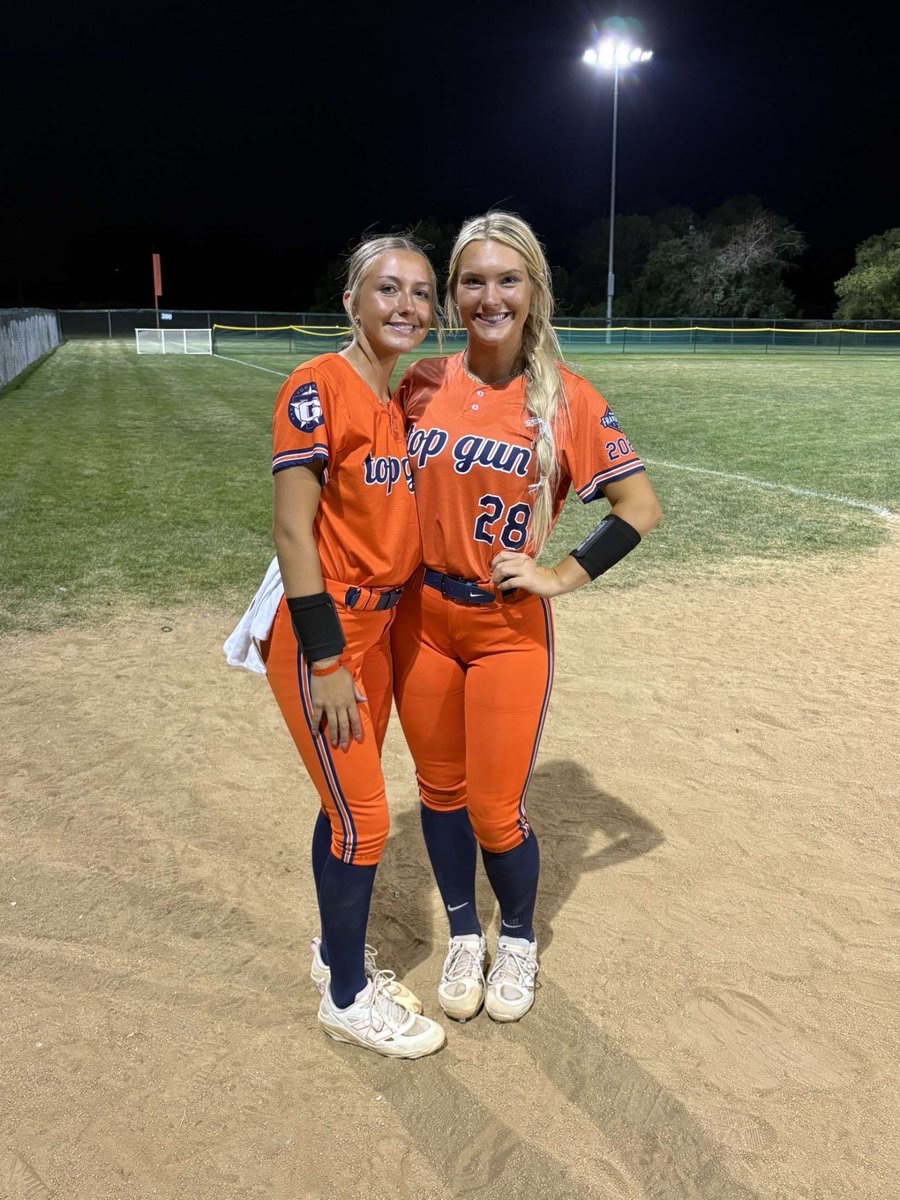 MaddynG28's tweet image. 🧡💙Beyond grateful for the amazing opportunity to play with @topgun_skim this weekend at the Colorado Sparkler . I was able to compete with some of the top players in the country along side amazing teammates. Thanks to all the coaches who came out to watch our games and thank…