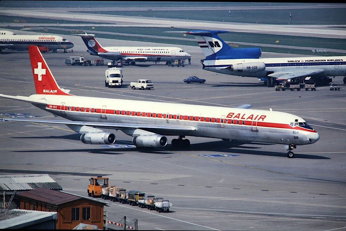n194at's tweet photo. Balair
Douglas DC-8-63PF HB-IDZ
ZRH/LSZH Zurich Airport
Date: 1980
Photo credit David Hamilton
#AvGeek #Aviation #Airline #AvGeeks #Douglas #DC8 #Balair #ZRH #Zurich @zrh_airport https://t.co/P1bozVgXN1