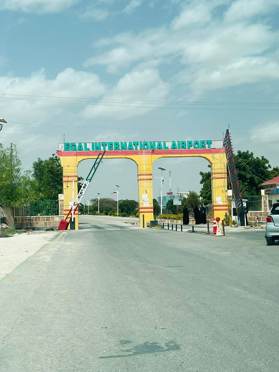 Independent media has been banned from Hargeisa Airport — a clear violation of press freedom. Why is transparency being silenced? #Somaliland #PressFreedom #Hargeisa