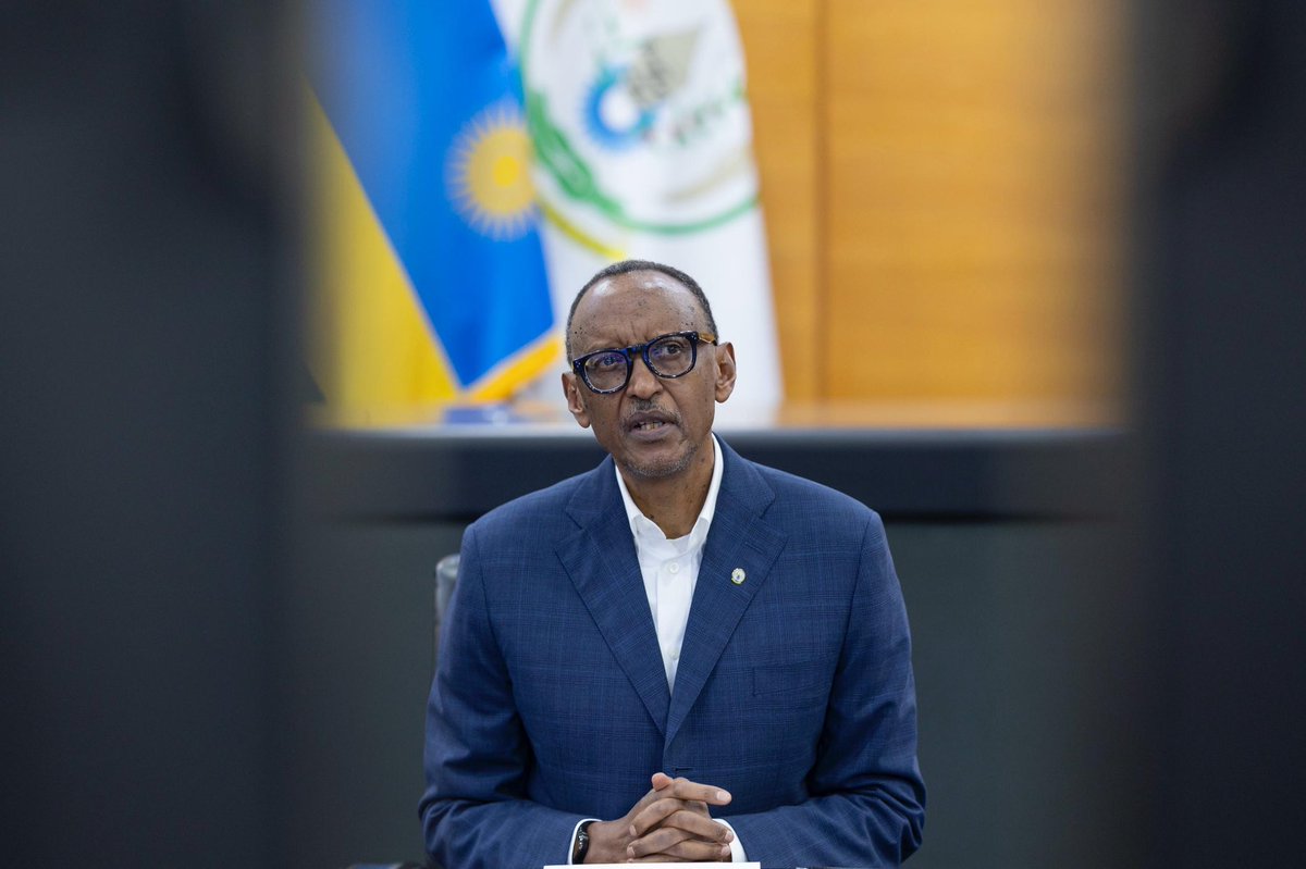 TEAM_PK_2029's tweet photo. @UrugwiroVillage @IMITAMENWA200PK @UNBBCom @ITU President Kagame’s leadership is a global inspiration, guiding Rwanda’s tech progress at the Broadband Commission. Let’s forge partnerships in technology, education, health, & ICT to transform lives worldwide. Join us in this impactful journey! #KagameVision #ICTForGood https://t.co/HRsa356FTO