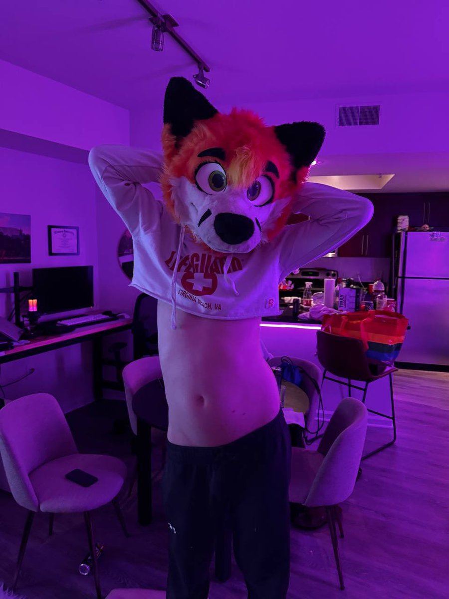 Feeling good Feeling gay ❤️ 

📸- Maddy