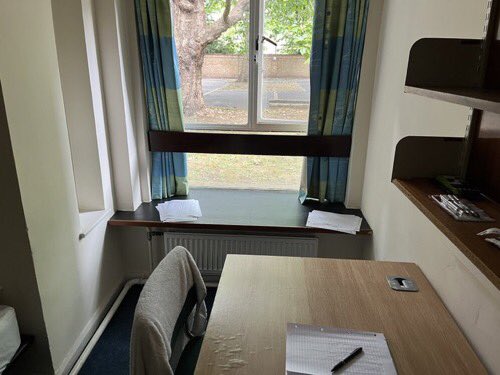 growinggoddess2's tweet photo. I had so much fun with a sub earlier this week. He was stuck in this miserable dorm room writing almost nonstop for 48 hours. 1,500 lines for his second assignment ever 💕
#writinglines #lines #femdom #findom https://t.co/A9ocBRNFNA