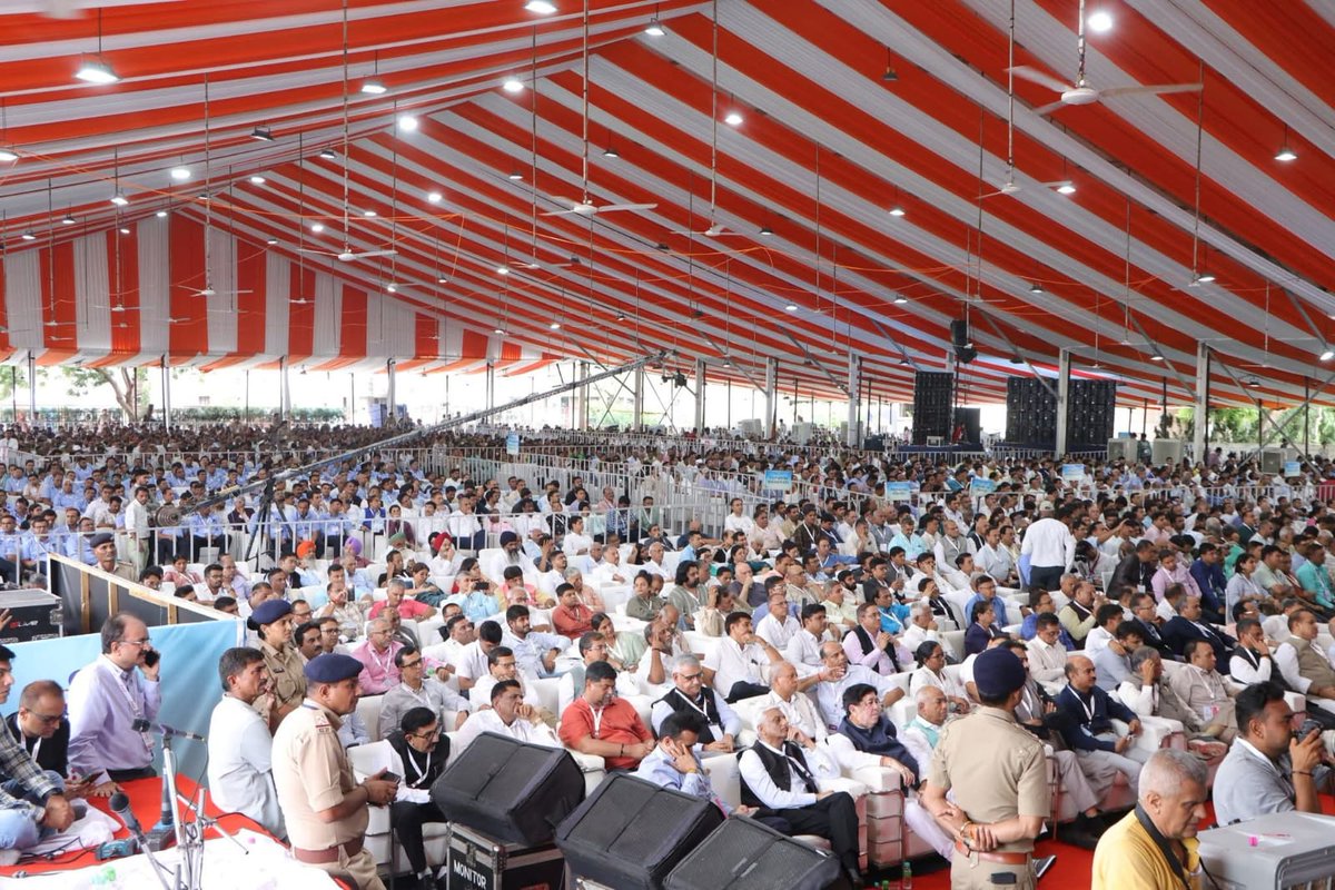 On the 4th anniversary of the Ministry of Cooperation, Hon'ble Home &amp; Cooperation Minister Shri <a href="/AmitShah/">Amit Shah</a> Ji inaugurated Sardar Patel Cooperative Dairy Federation in Anand, launched new Amul Dairy projects, and opened the new NDDB building with its naming.