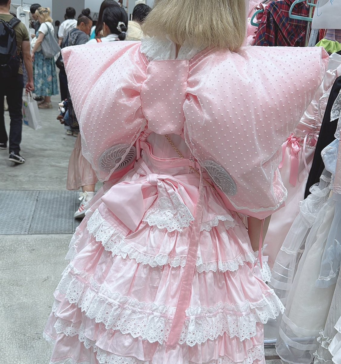 これは可愛くてすごく涼しい空調服！！めちゃくちゃかわいい！！注文してきた！！