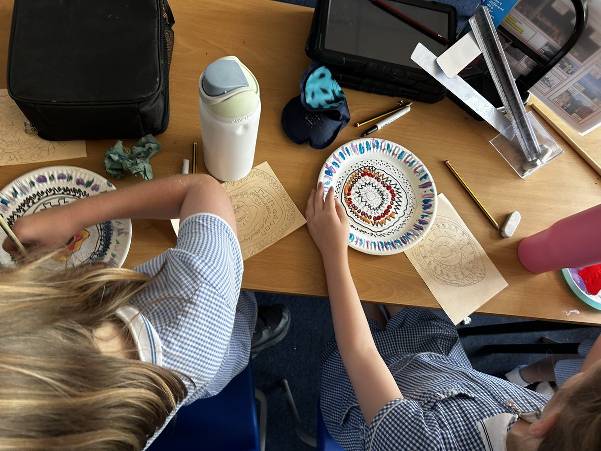 Mini Grey Class tweet media