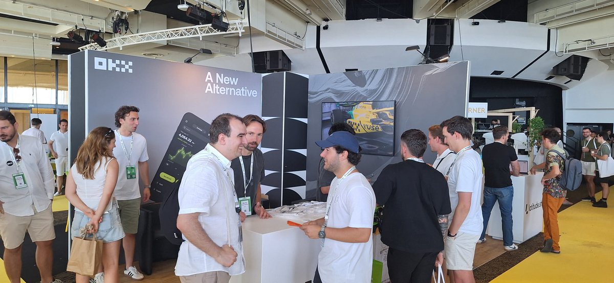 BalouOnX's tweet image. .@EthCC in Cannes was a great success for OKX !
I was honoured to help bring together an outstanding panel for our EU film premiere. A heartfelt thank you to:
- @deacix , Co-founder @1inch
- @P3b7_, CTO @Ledger
- @0xMarcB, CEO @0xPolygon
- @Royvankrimpen, Regional Manager…