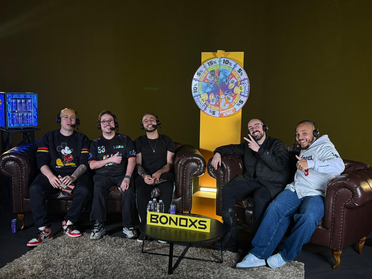Hoje tem a GRANDE FINAL do #TSIBYBONOXS família 

LEV vs KRU (md5)

mas antes tem showmatch do tixa &amp; sacy

Espero vocês ✌️