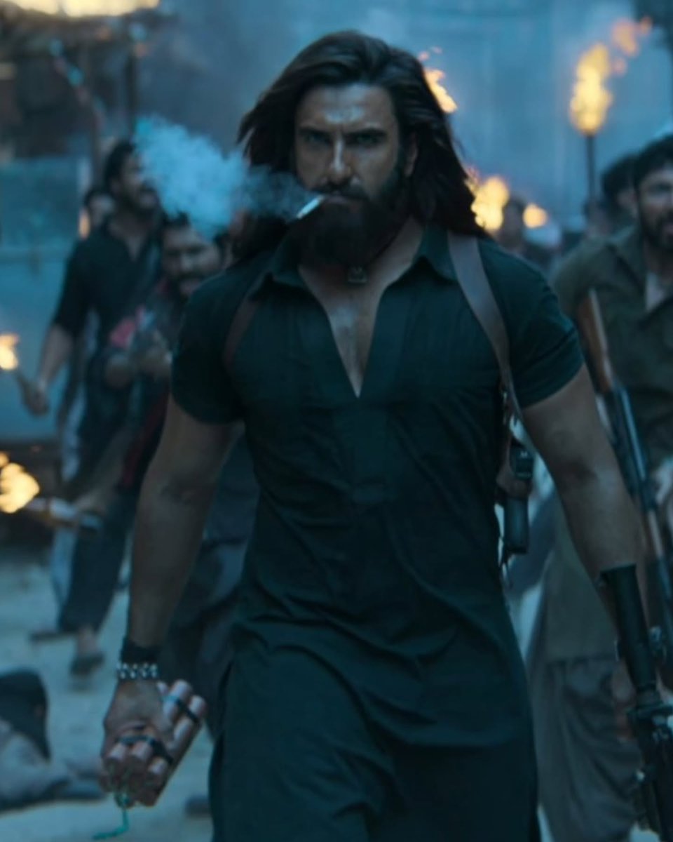 <a href="/RanveerOfficial/">Ranveer Singh</a>
<a href="/Ranveer_ka_Fc/">Ranveer Ka Fan Club</a> #HappyBirthdayRanveer #RanveerXDhurandhar #RanveerSingh #Dhurandhar #DhurandharTeaser