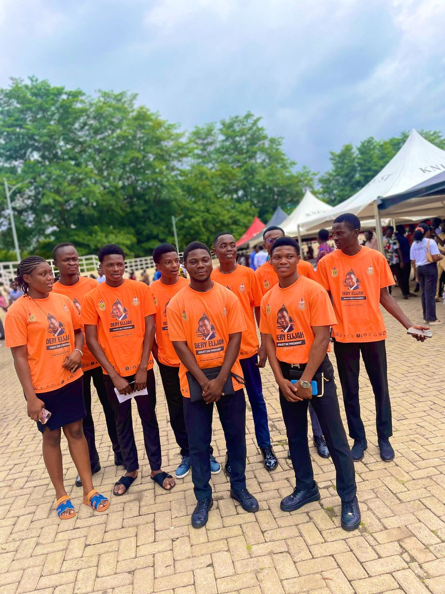 DeryElijah_'s tweet image. It is a beautiful Sunday, and the mission still continues. My team was present at the SCC service held at the parade grounds today. Believe, the 65th is here!