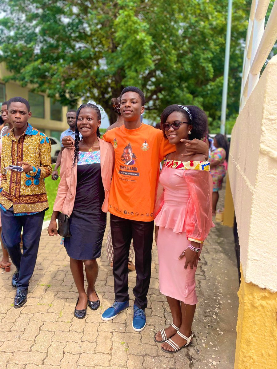 DeryElijah_'s tweet image. It is a beautiful Sunday, and the mission still continues. My team was present at the SCC service held at the parade grounds today. Believe, the 65th is here!