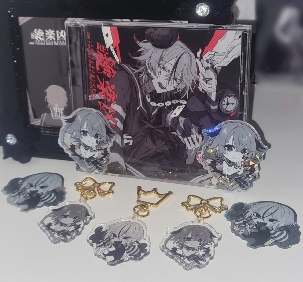 VILLEOVERDOSE's tweet image. guess what arrived a while ago... (๑¯◡¯๑)