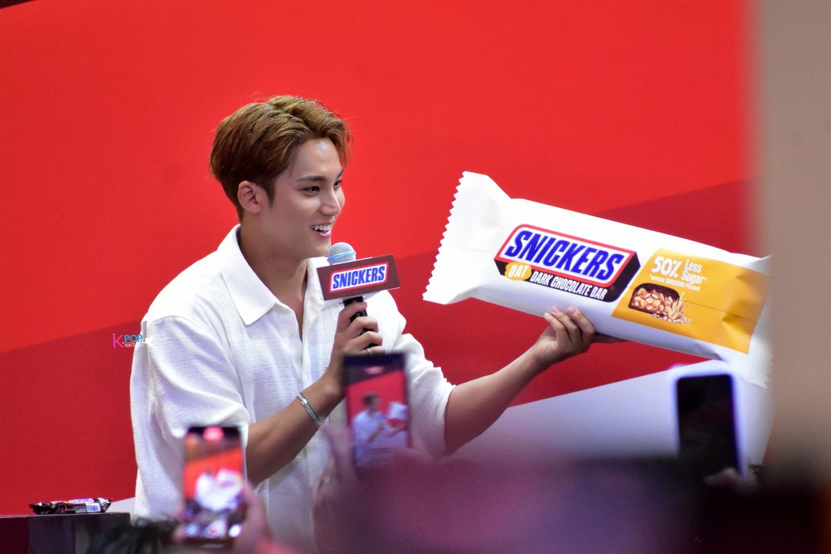 MyKpopHuntress's tweet photo. he said 50% less sugar... but Mingyu himself? still dangerously sweet 😵💫💘
250705 MINGYU @ Sunway Pyramid #MINGYU #MINGYUinMY #MINGYUinKL #SEVENTEEN #민규 #MINGYU #MINGYUinMALAYSIA #MINGYUbalikMALAYSIA https://t.co/5JOi3o5jF7