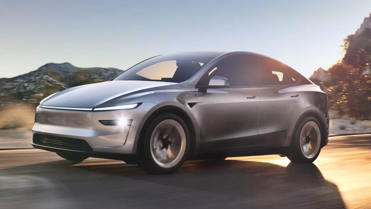 Art_Design_Ai's tweet image. One of the most radical yet ingenious design choices in a Tesla is its colossal central touchscreen. While some might joke it's just a giant iPad, this integration allowed for unprecedented over-the-air updates, transforming the car's functionality and features long after…