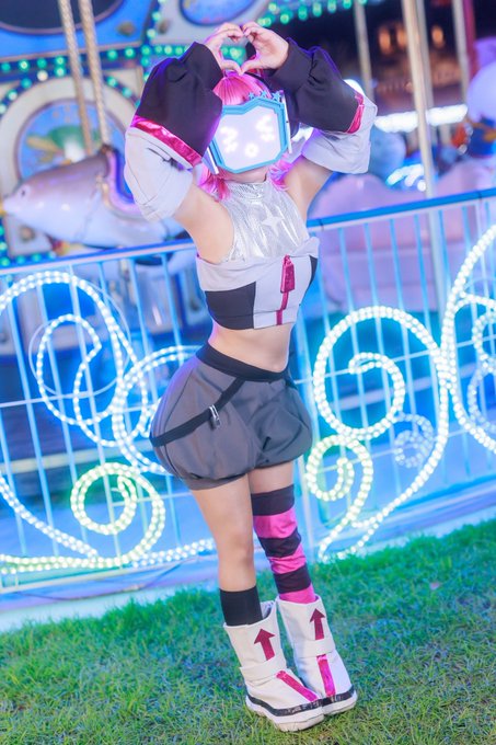 Twitterのコスプレ画像11