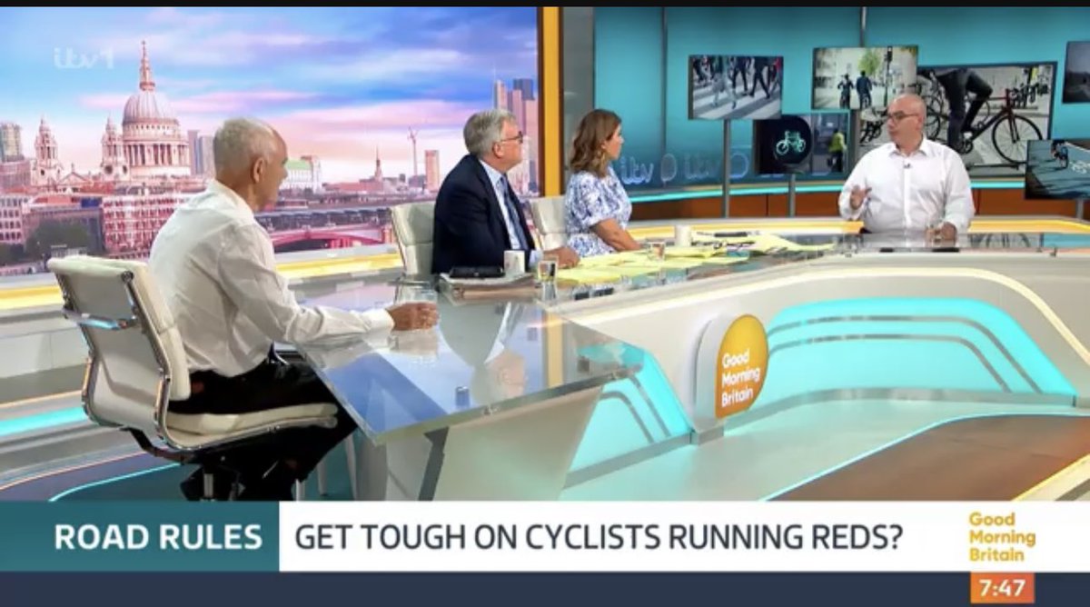 m.youtube.com/watch?v=unyBsv…

Getting tougher on cyclists ….

Should police continue police operations fining cyclists or be given a free pass ?