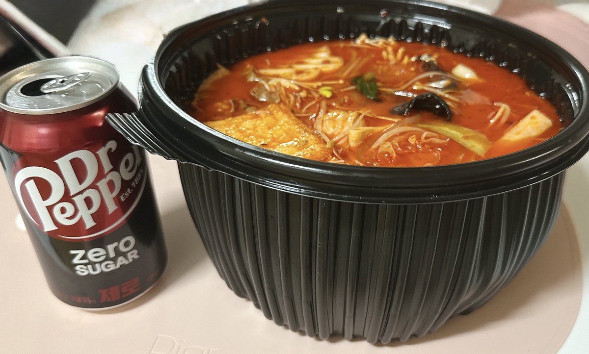 ㅌㅋㅋㅋㅋㅋㅋㅋㅋㅋㅋㅋㅋㅋㅋ야이ㅋㅋㅋㅋㅋㅋㅋㅋ 이게 어케 1인분이에요 사장님ㅋㅋㅋㅋㅋㅋ