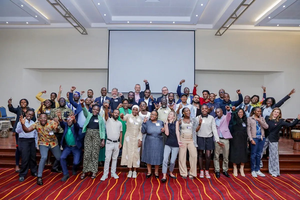 richardmatey1's tweet image. Day 2 of the #ClimateInnovation Workshop in Nairobi spotlighted Africa’s urgent need for youth-led solutions. Mr. Paul Moses reminded us: Africa emits the least but suffers the most. Grateful to @gayoghana & @QuadratureCF for driving bold, collaborative climate action. 🌍✊🏾