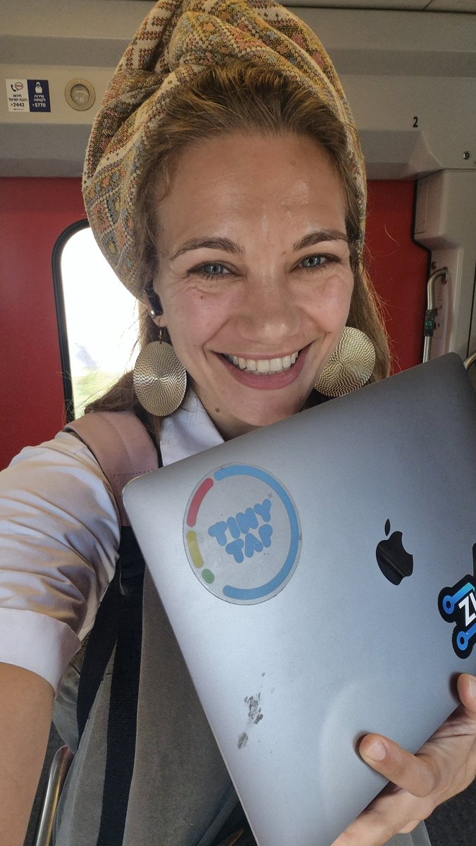 Shavua tov and Happy Sunday! 😁✨️

How are you setting yourself up for a productive and successful week?