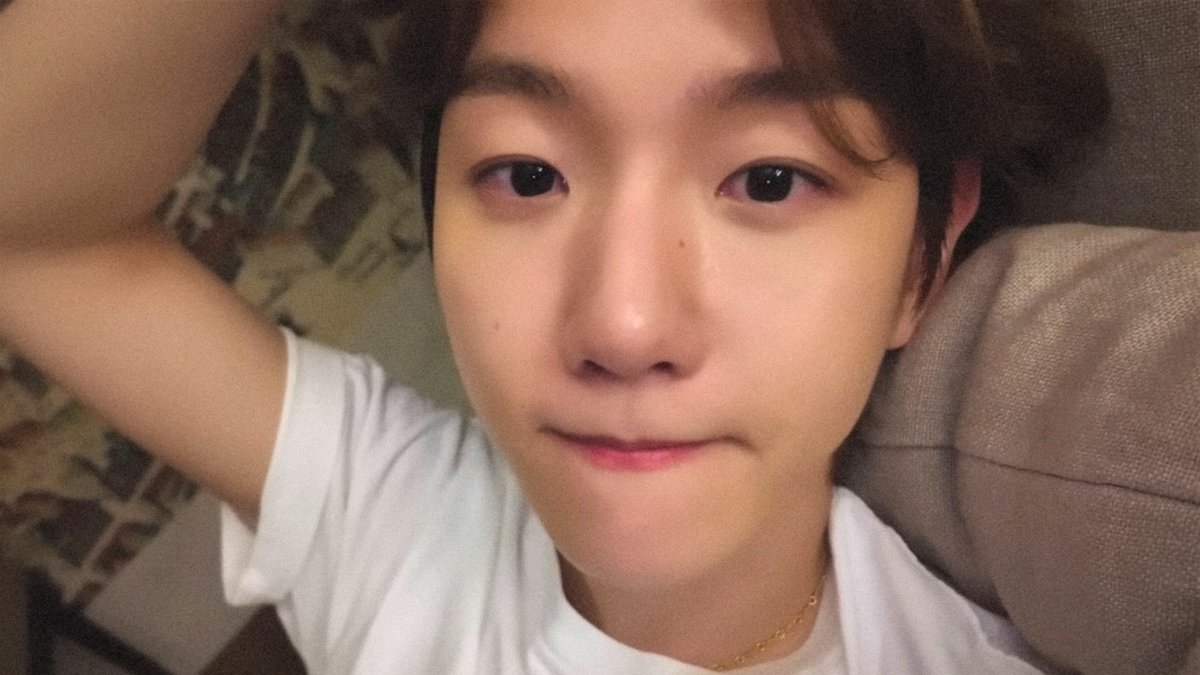 codeB5O6's tweet photo. goodnight 🌙✨ https://t.co/CjmNJxTzyn