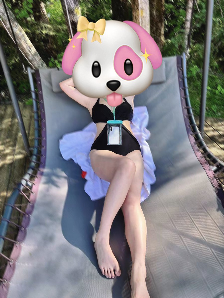 出差来泡个温泉♨️身边的弟弟帮忙拍的照片  大家看看合格吗