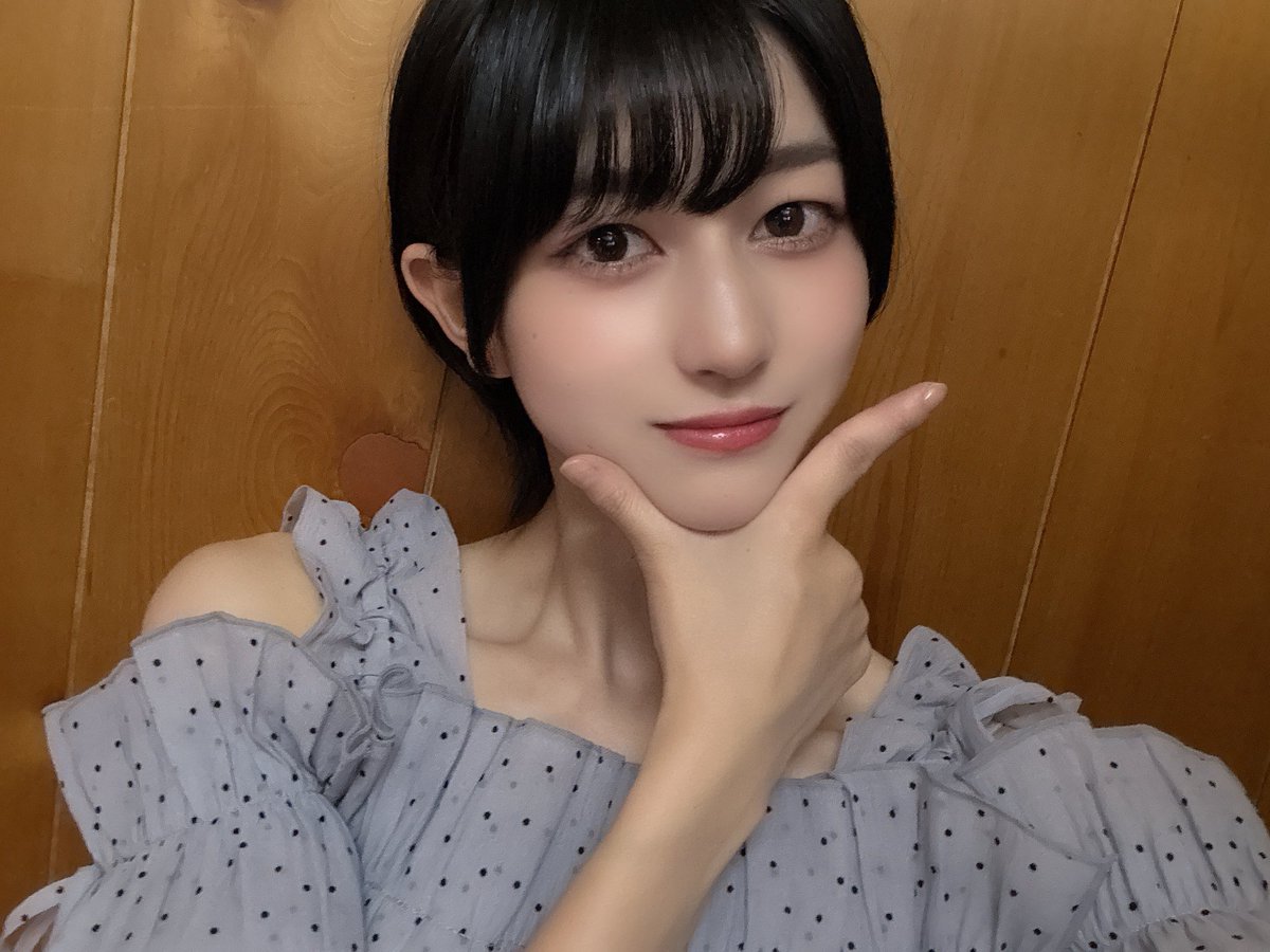 今日もありがとう〜！
勝手にさくさんの私服の肩が破れてるか破れてないかという謎のクイズで大いに盛り上がっていて面白かった😂そして破れてた(破れてはない)