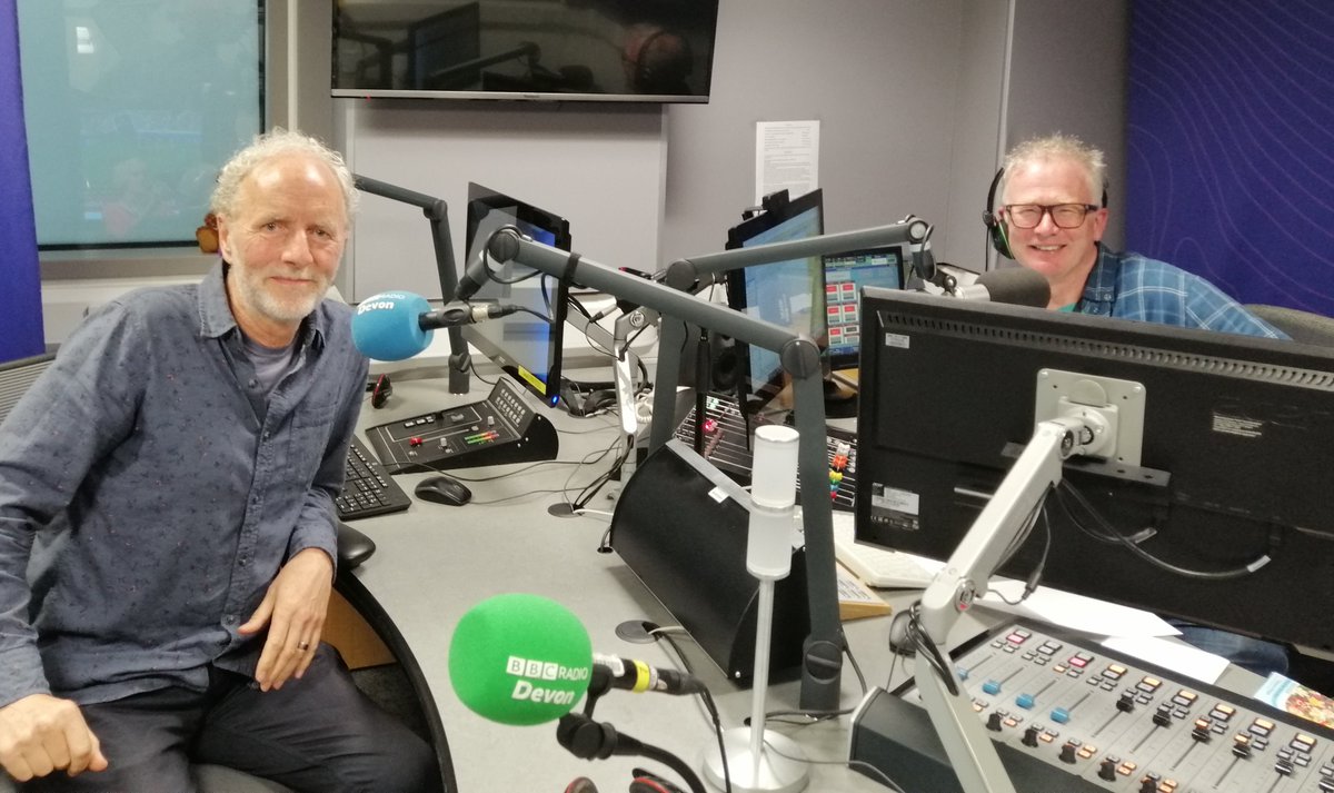 Real pleasure to chat to <a href="/TobyBuckland/">Toby Buckland</a> on his excellent BBC radio show today and talk wildlife, gardens, books and journalism. <a href="/BBCSpotlight/">BBC South West</a> <a href="/BBCDevon/">BBC Devon</a> <a href="/BBCCornwall/">BBC Cornwall</a> <a href="/carolineadams11/">Caroline Adams</a>