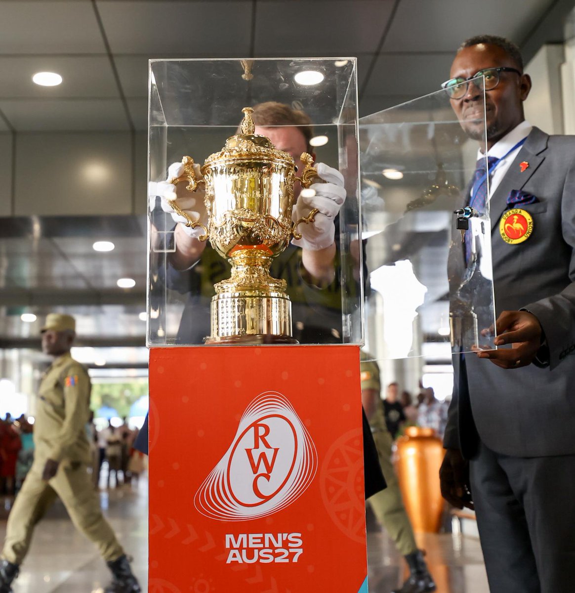 She is here, and she is beautiful 🏆♥️

The Webb Ellis Cup is in Kampala to inspire the 8 African Nations vying for the #RACUG25 title!

#ReachForGold | #FeelTheAfricanSpirit