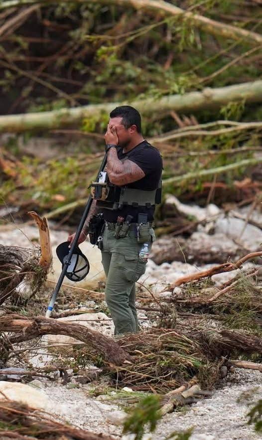 Project Sanctuary (@prosanctuary) on Twitter photo "Look for the helpers.”~ Fred Rogers
Our deepest sympathies go out to all those affected by this unimaginable tragedy in Texas.
A special thank you for the search and rescue community—our first responders, National Guard members, and the <a href="/Unitedcajunnavy/">United Cajun Navy</a> continue to serve. "Look for the helpers.”~ Fred Rogers
Our deepest sympathies go out to all those affected by this unimaginable tragedy in Texas.
A special thank you for the search and rescue community—our first responders, National Guard members, and the <a href="/Unitedcajunnavy/">United Cajun Navy</a> continue to serve.