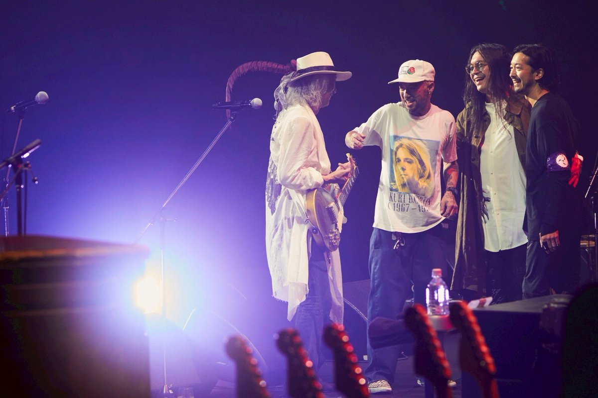 この武道館での一枚は

ものすごく深く　美しい

写真だ