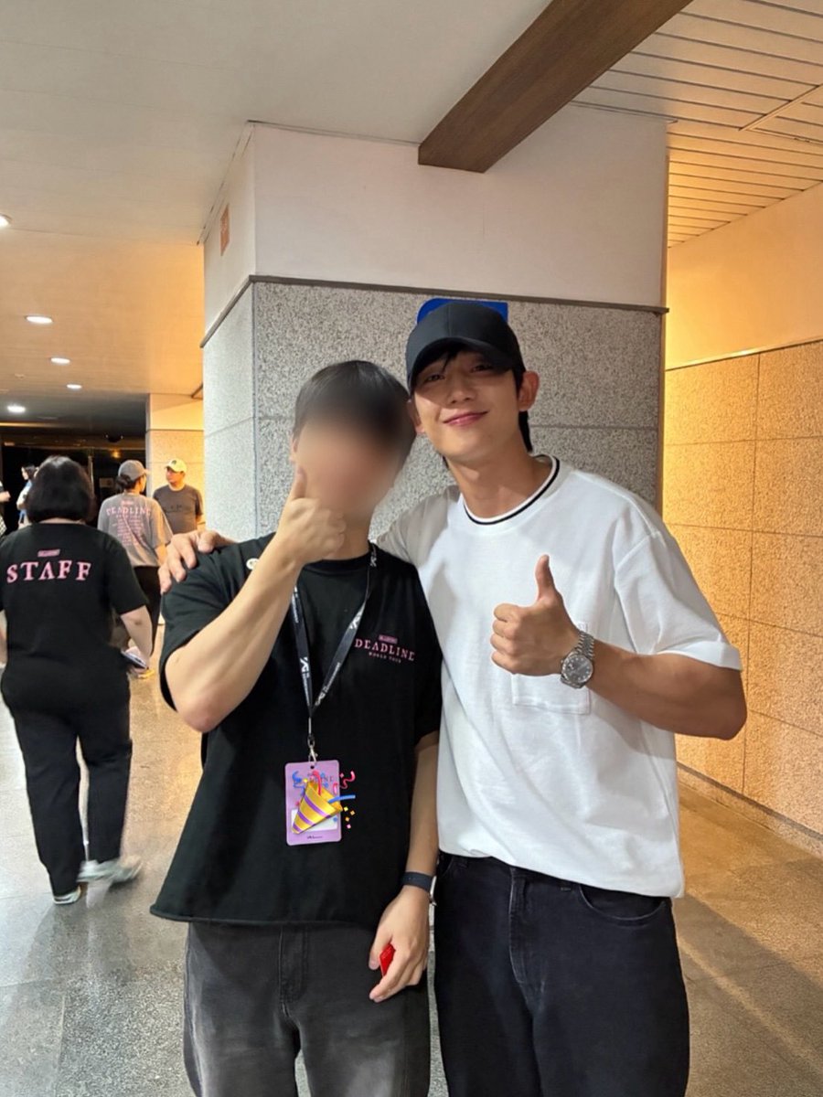 정해인 너무잘생김ㅁㅊ..