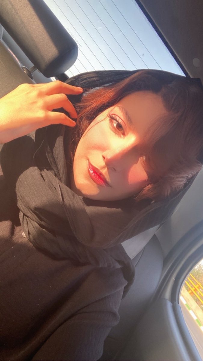 fatemeGRX's tweet photo. فک کنم عاشق مشکی شدم👀🖤 https://t.co/UvV23H2nfx