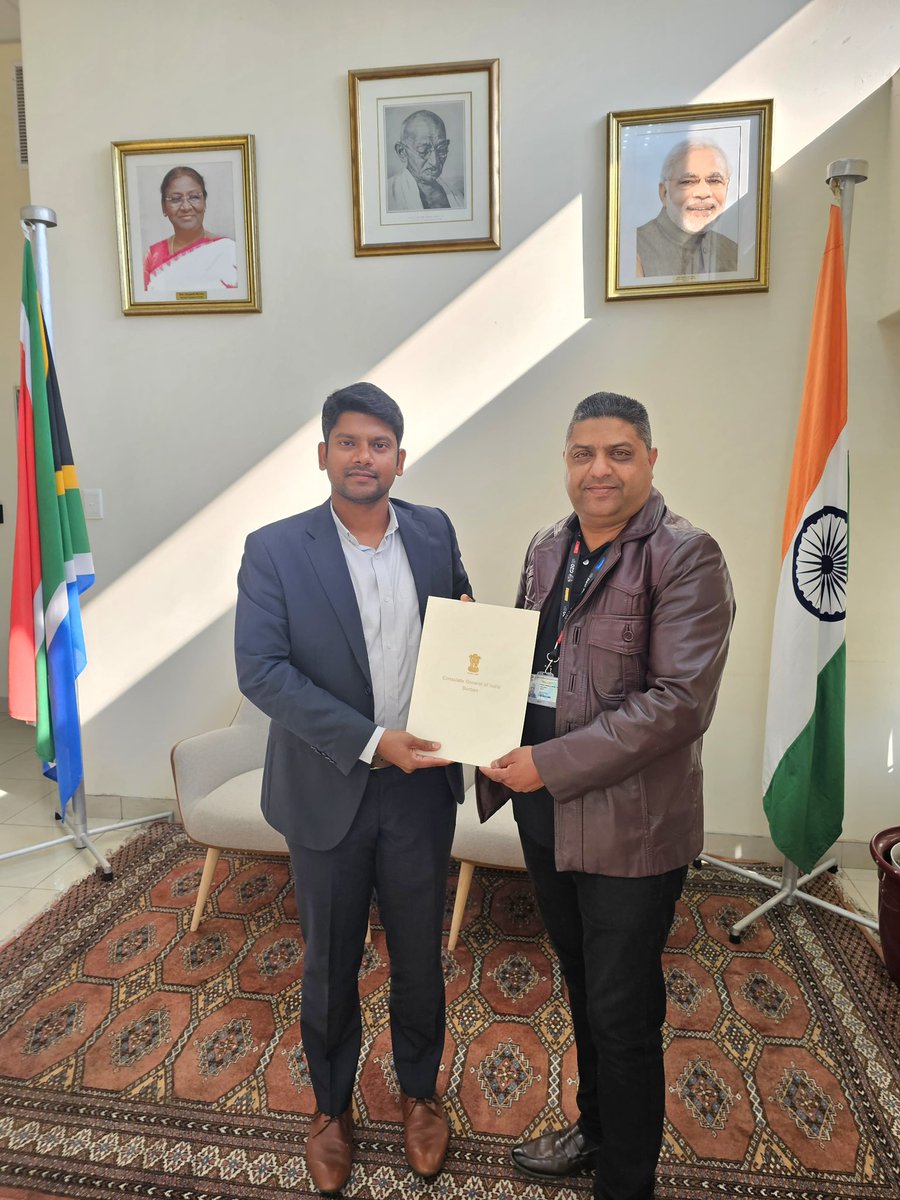 India in Durban (@cgidurban) on Twitter photo Bon Voyage Mr. Shalendra Singh <a href="/eThekwiniM/">eThekwini Municipality</a> Metro Police for training in Counter Terrorism Strategy by Rashtriya Raksha University under Indian Technical & Economic Cooperation <a href="/ITECnetwork/">ITEC</a> <a href="/CGIDurban/">India in Durban</a> conducted an
orientation session ahead of his departure <a href="/hci_pretoria/">India in SouthAfrica</a>
#ITEC Bon Voyage Mr. Shalendra Singh <a href="/eThekwiniM/">eThekwini Municipality</a> Metro Police for training in Counter Terrorism Strategy by Rashtriya Raksha University under Indian Technical & Economic Cooperation <a href="/ITECnetwork/">ITEC</a> <a href="/CGIDurban/">India in Durban</a> conducted an
orientation session ahead of his departure <a href="/hci_pretoria/">India in SouthAfrica</a>
#ITEC