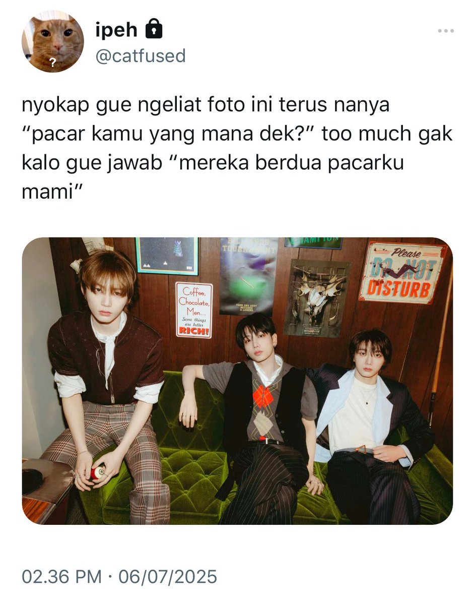 mami.. liat nih mami.. boleh gak punya dua pacar...