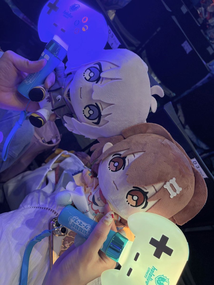 q_nyql's tweet image. 超ゲマズおつかれさまでした🙂‍↕️

誰ひとり欠かせない最強の4人でした〜︎；；
ほんとうに幸せをありがとう✊🏻♡

🥐意識した服がとてもお気に入りになった♩
#超ゲマズ2 #超ゲマズ2_day2 #ころねすきー #みてくれころさん
