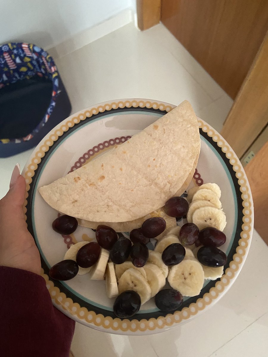 clara fitspo ꣑୧ tweet media