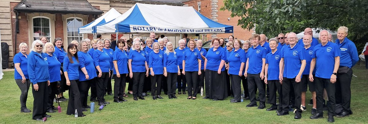 A great performance by a group of us at the annual Festival In The Park!
Next Saturday 12th July we will be taking another 15 or so (making c60 in all) to represent England (and Frodsham!) at the Llangollen International Eisteddfod