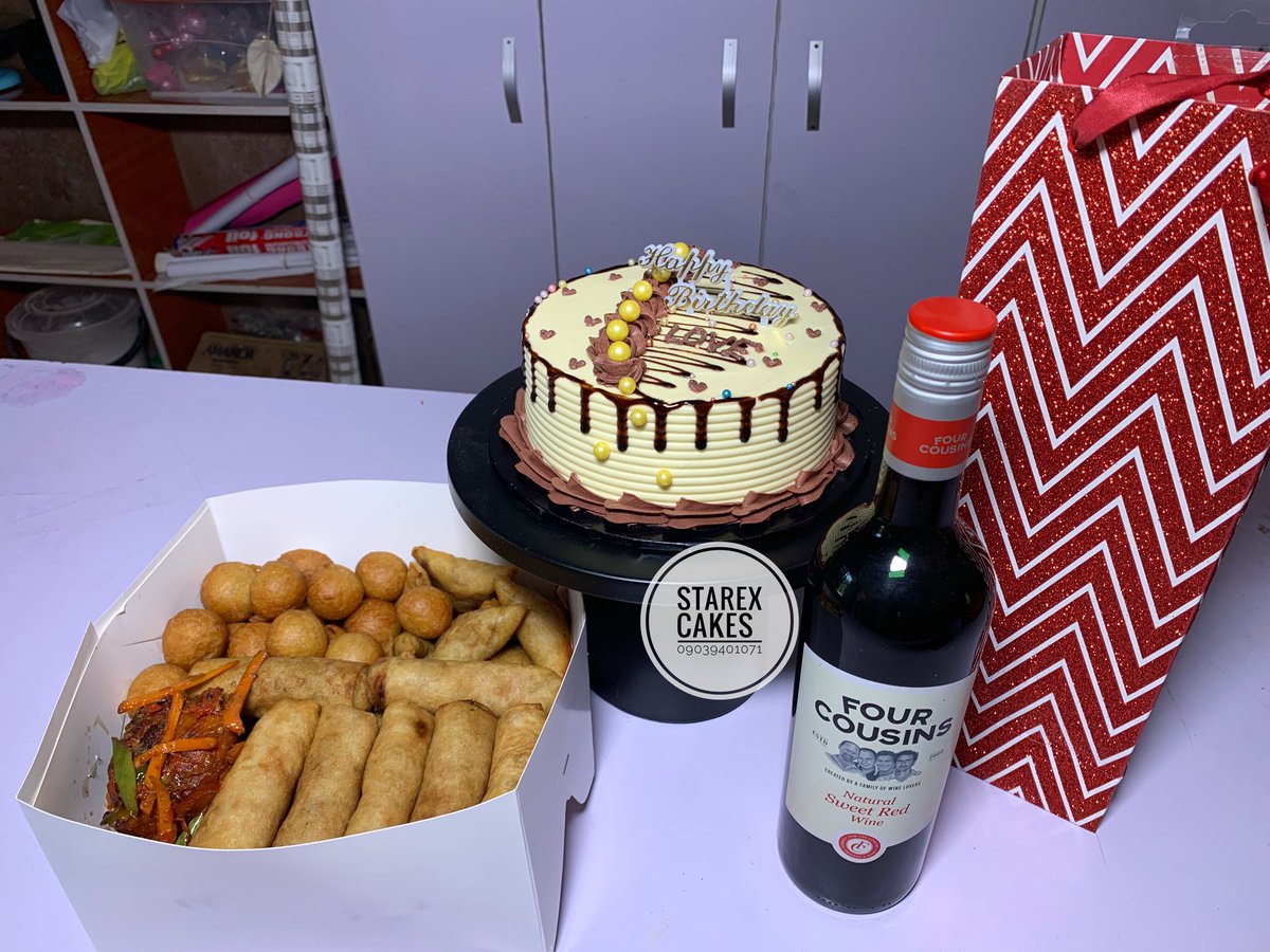 ugoeze_blessing's tweet image. Beautiful and affordable package for a birthday gift. 🎁
