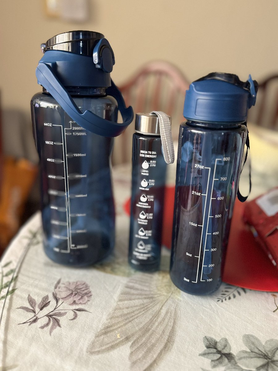 Si están necesitando termo, este trío está en ARA en 29.900.