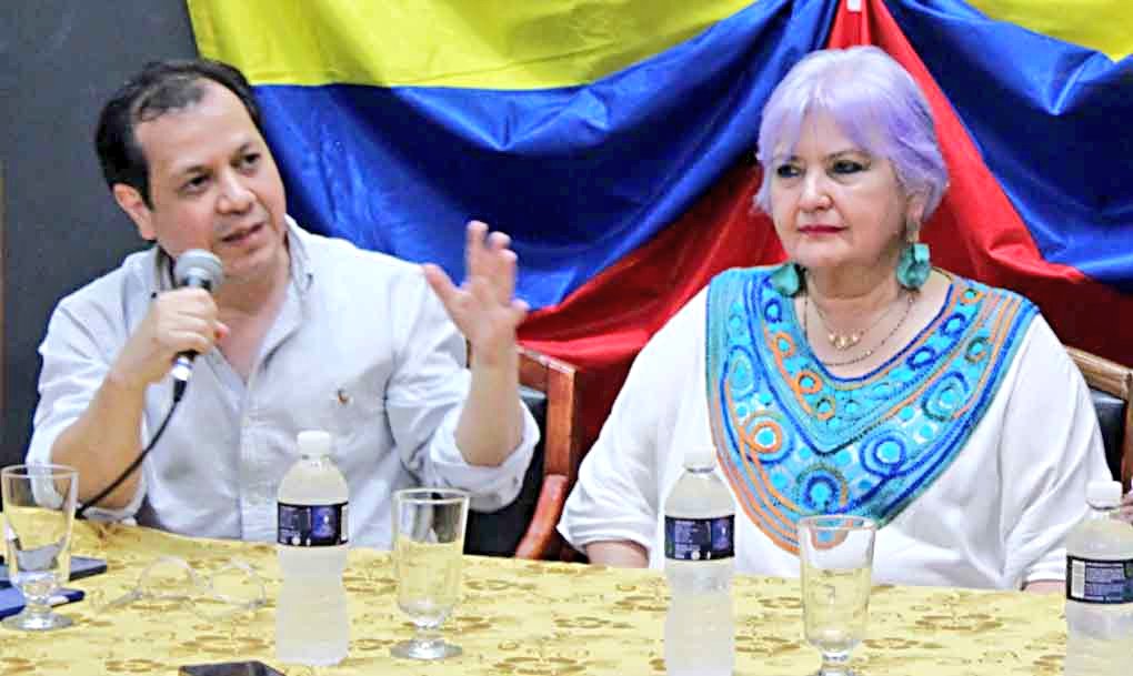 Embajada de Cuba en Colombia (@embacubacol) on Twitter photo Comparecen en conferencia de prensa el Encargado de Negocios de Colombia en Cuba Mario Fidel Rodríguez y las senadoras colombianas Gloria Flórez, Sonia Bernal y Catalina Pérez, así como la líder del grupo Palma Africana, Carmen Meléndez.
<a href="/PrensaLatina_cu/">Prensa Latina</a>
prensa-latina.cu/2025/07/05/la-… Comparecen en conferencia de prensa el Encargado de Negocios de Colombia en Cuba Mario Fidel Rodríguez y las senadoras colombianas Gloria Flórez, Sonia Bernal y Catalina Pérez, así como la líder del grupo Palma Africana, Carmen Meléndez.
<a href="/PrensaLatina_cu/">Prensa Latina</a>
prensa-latina.cu/2025/07/05/la-…
