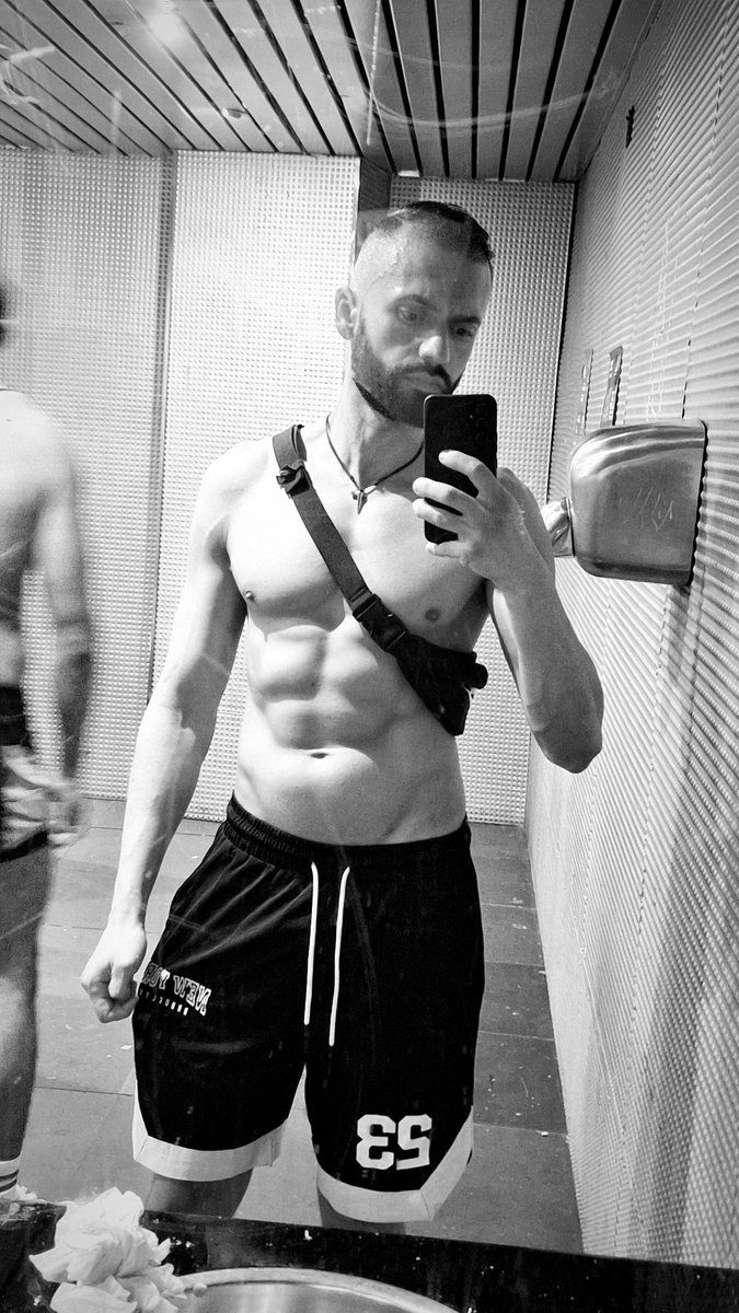 Madrid 
🥵🔥🤤