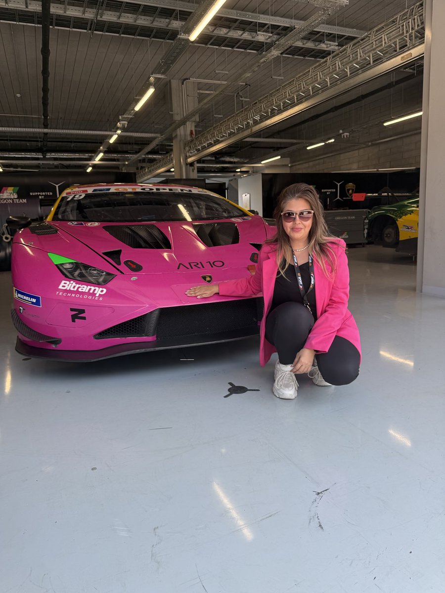⁦<a href="/ari10com/">ARI10</a>⁩ 
Robin Rogalski, Ari10’s ambassador rocks at Hungaroring circuit! Truly fantastic race! 💛💛💛