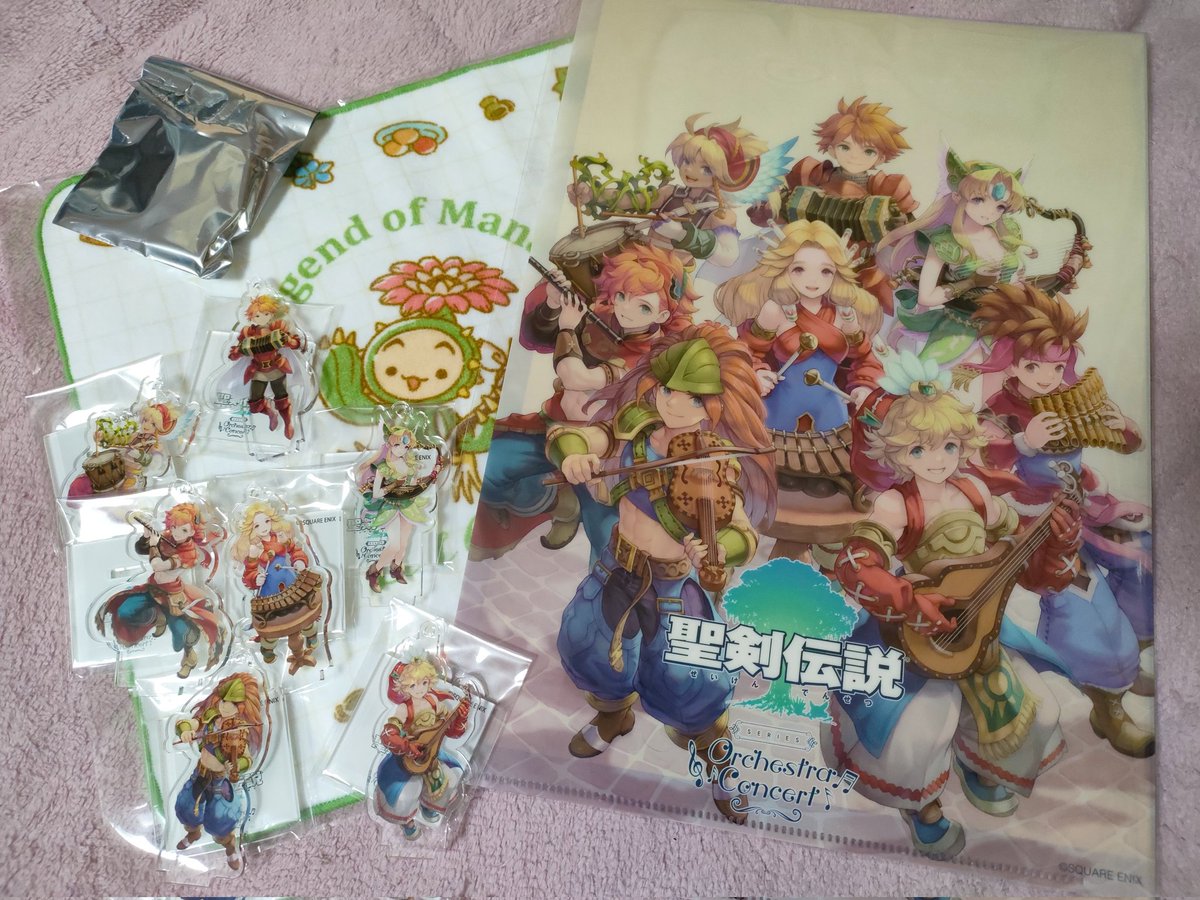 so_yaGames's tweet photo. 聖剣伝説オケコンの購入品。会場でアクスタ確認した時、デュラン被りでセラフィナいないな〜って思ってたのに、改めて再度開封したらセラフィナ出てきたんだが？？？
かわりにランディがいないんだが…？？？
何か見間違えてたんか？😂
結局コンプできてないのちょっと悔しいなぁ。 https://t.co/uLs7guKsiG