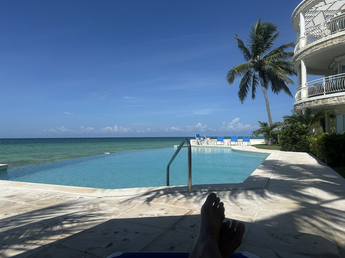 Current situation is… tranquil 🌴🇧🇸