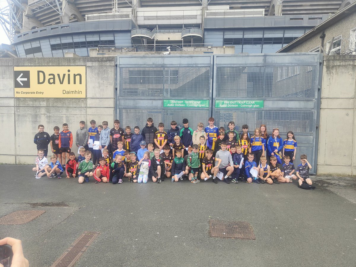 Ronan Sheehan (@newryhurler1) on Twitter photo Over 65 kids <a href="/ShamrocksNewry/">Newry Shamrocks GAA</a> at the semi final today along with 40 adults from the club....passing on the torch of the greatest game on earth .... <a href="/Tain_Og/">Táin Óg Hurling League</a> #TainOgOnTour Over 65 kids <a href="/ShamrocksNewry/">Newry Shamrocks GAA</a> at the semi final today along with 40 adults from the club....passing on the torch of the greatest game on earth .... <a href="/Tain_Og/">Táin Óg Hurling League</a> #TainOgOnTour