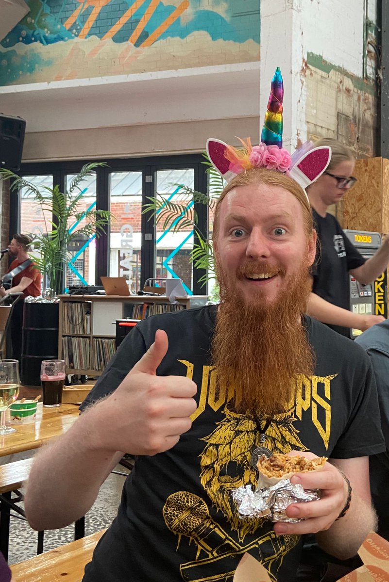 Please join us today in wishing a very HAPPY BIRTHDAY to the Great Bearded Guitarist (tm) himself, Chris Morley.  We wouldn't be who we are without him.