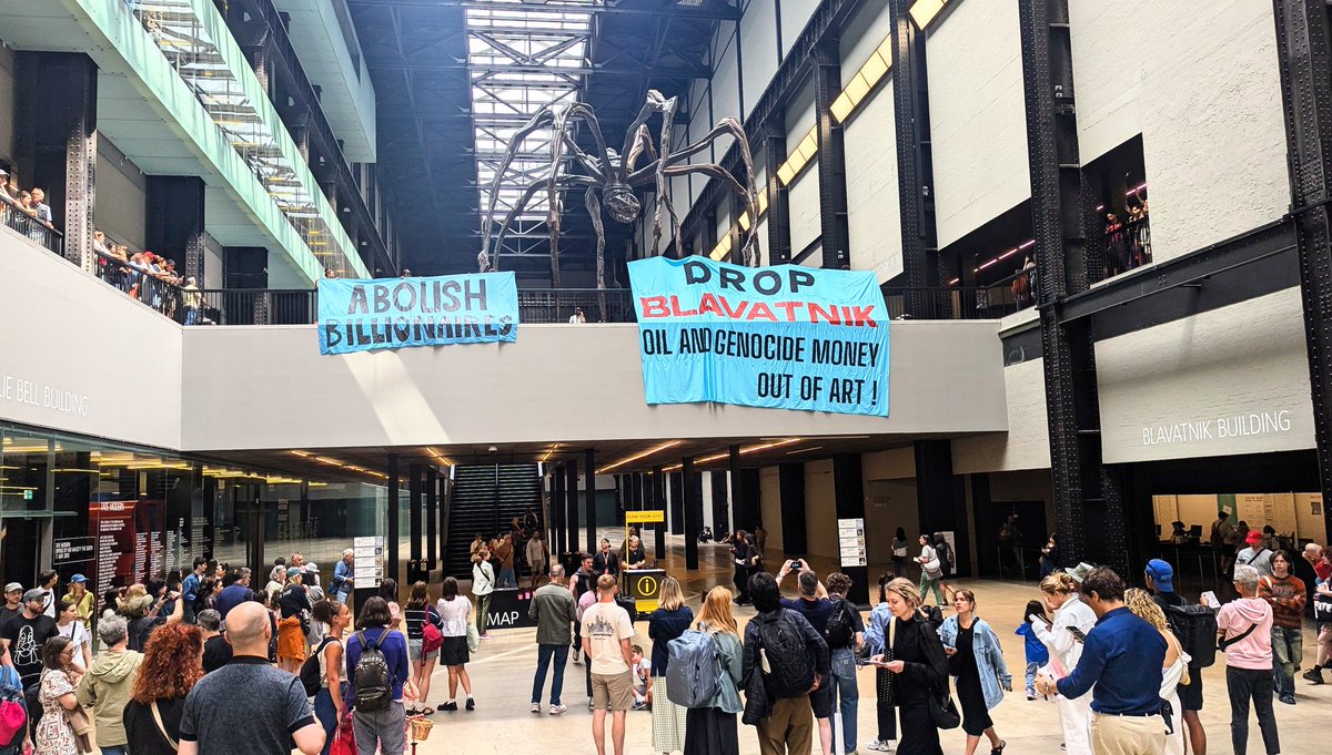 Len Blavatnik, the UK's 2nd richest man, built his obscene wealth on climate-wrecking fossil fuels.

He buys up media, blocks investigations into Netenyahu &amp; demands crackdowns on Palestine protests.

Yet <a href="/Tate/">Tate</a> takes his money.

Drop Blavatnik. Tax billionaires out of extistence.